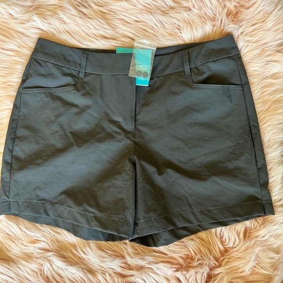 Willit Golf Shorts. Trek Shorts 8 - Picture 1 of 2